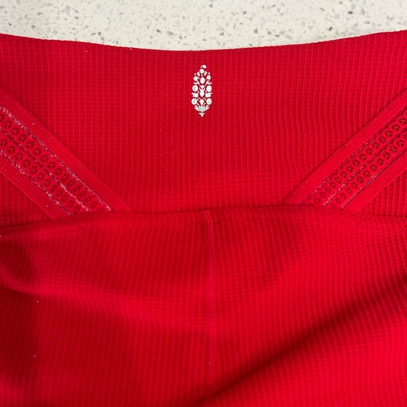 Free People Movement Leggings Vibrant Candy Red Womens Leggings Size XS EUC - Picture 2 of 13